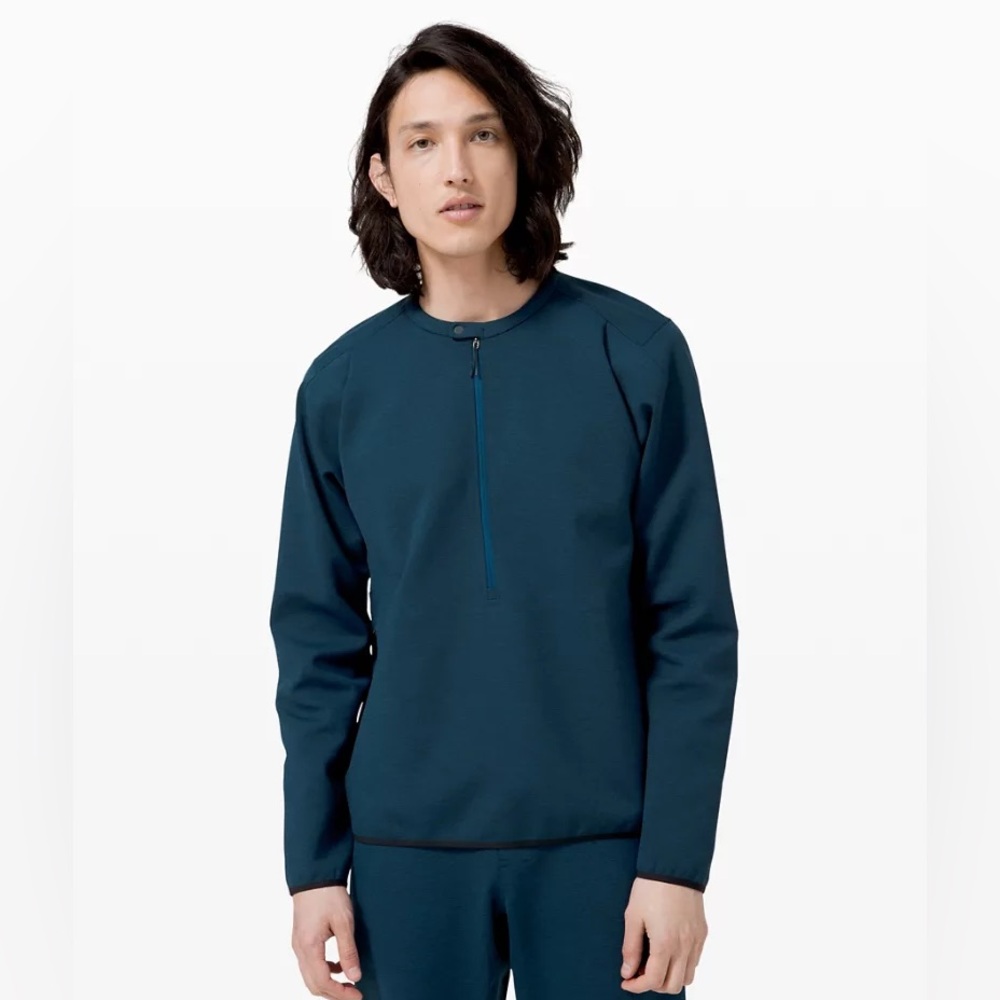 Lululemon Lab refract half zip size medium carbon blue black